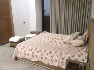 Bedroom in 3 BHK Apartment at Mahagun Moderne, Sector 78 – for Rent