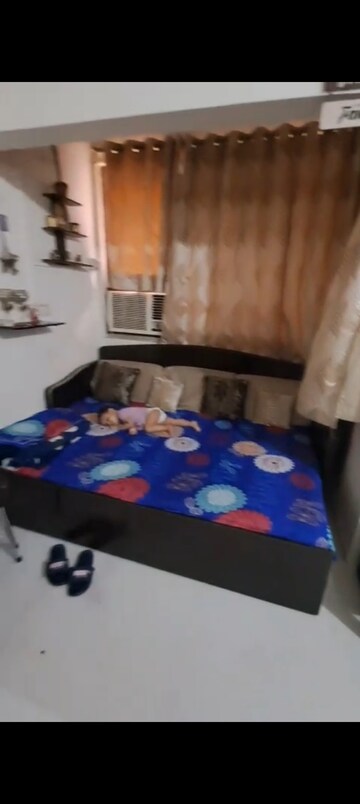 Bedroom in 1 BHK Apartment at Manish Darshan Andheri, Andheri East – for Rent