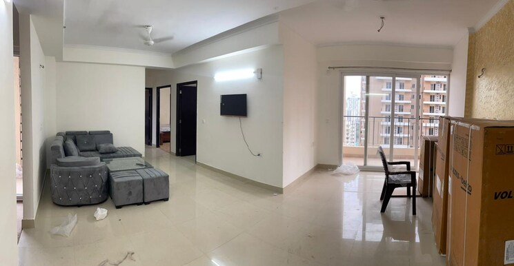Room, amrapali-crystal-homes 3 Bedroom 1375 Sq.Ft. Apartment In Sector 76 Noida 9268493