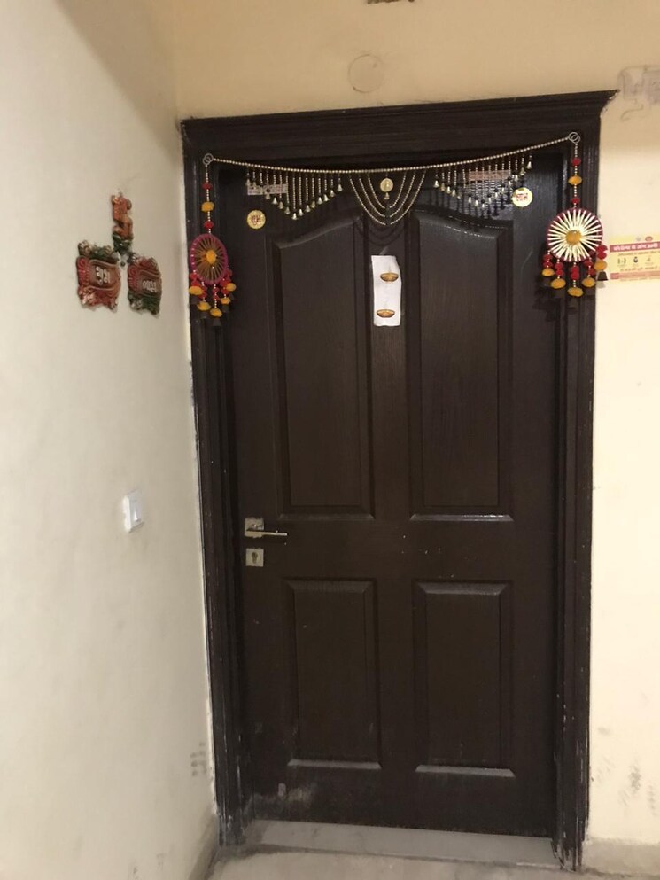 undefined, amrapali-crystal-homes 3 Bedroom 1700 Sq.Ft. Apartment In Sector 76 Noida 9268499