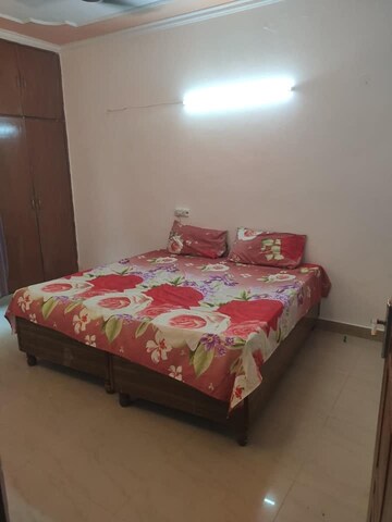 Bedroom in 3 BHK Builder Floor at RWA Flats Pocket 40, Kalkaji – for Rent