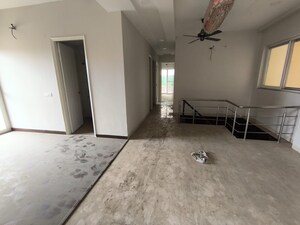 Room in 4 BHK Apartment at Civitech Stadia, Sector 79 – for Rent