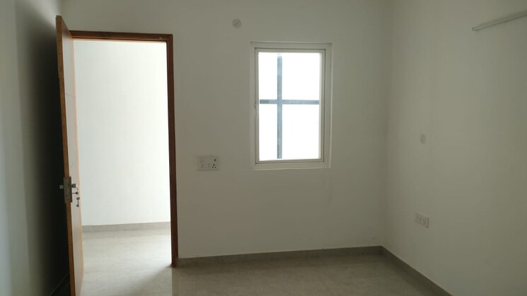 Room, amrapali-silicon-city 3 Bedroom 1420 Sq.Ft. Apartment In Sector 76 Noida 9268532