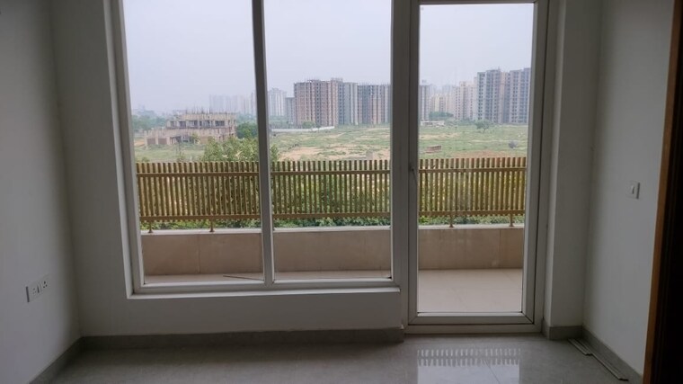 Swimming Pool, amrapali-silicon-city 3 Bedroom 1420 Sq.Ft. Apartment In Sector 76 Noida 9268532