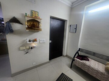 Living Room in 2 BHK Apartment at Jm Orchid, Sector 76 – for Rent