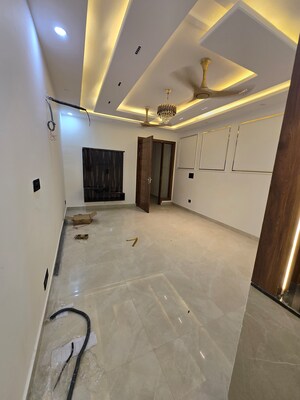 2 BHK Builder Floor For Rent in Sant Nagar