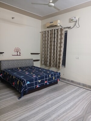 Staircase in 3 BHK Builder Floor at Sector 16 – for Rent