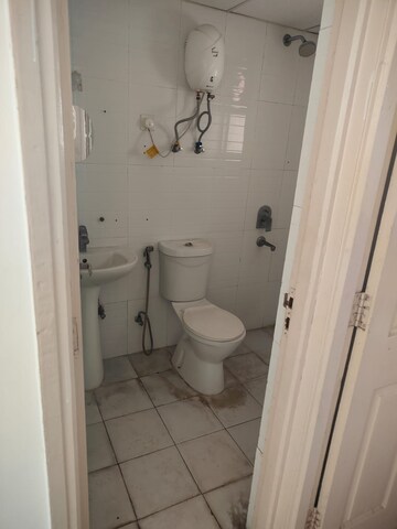 Bathroom in 2 BHK Apartment at Supertech Cape Town, Sector 74 – for Rent