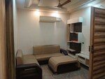 3 BHK + Pooja Room 220 Sq.Yd. Builder Floor in Model Town