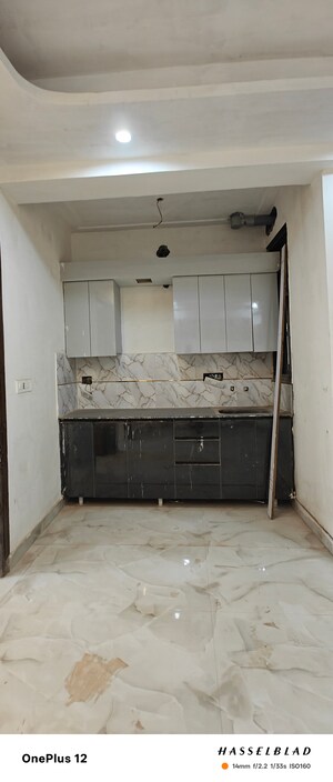 Kitchen in 2 BHK Builder Floor at Sector 73 – for Sale