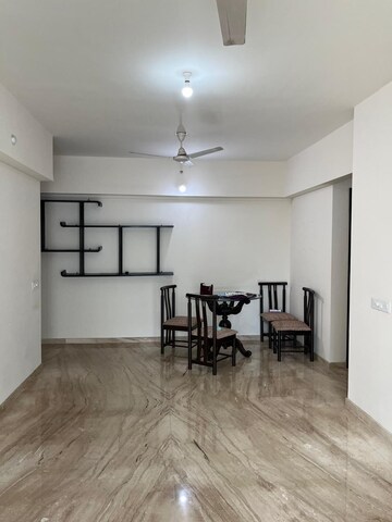 Room in 1 BHK Apartment at HDIL Dheeraj Upvan 1, Borivali East – for Rent