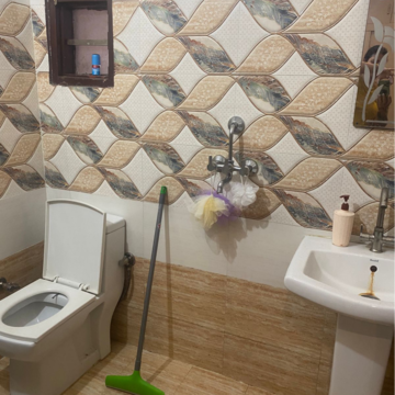 Team Area in 1 BHK Builder Floor at Sector 127 – for Rent