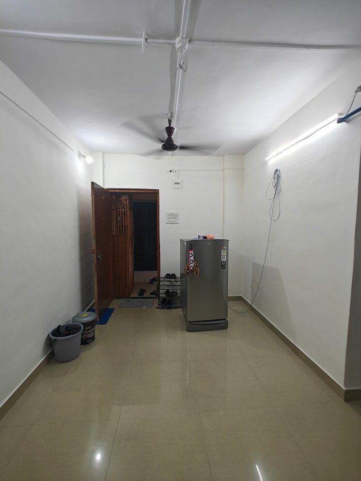 Living Room, meenakshi-co-operative-society 1 Bedroom 700 Sq.Ft. Apartment In Nerul Navi Mumbai 9268595