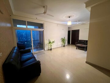 Living Room in 3 BHK Apartment at Amrapali Silicon City, Sector 76 – for Rent