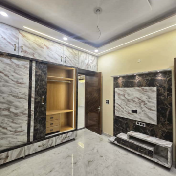 Room in 4 BHK Independent House at Sector 123 – for Sale