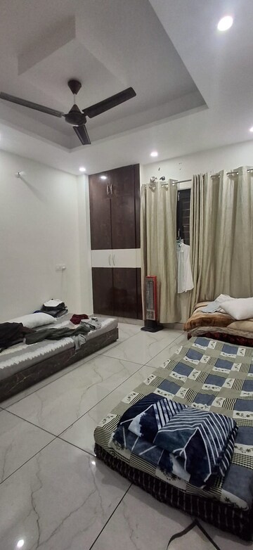 Bedroom in 1 BHK Builder Floor at Sahastradhara Road – for Rent