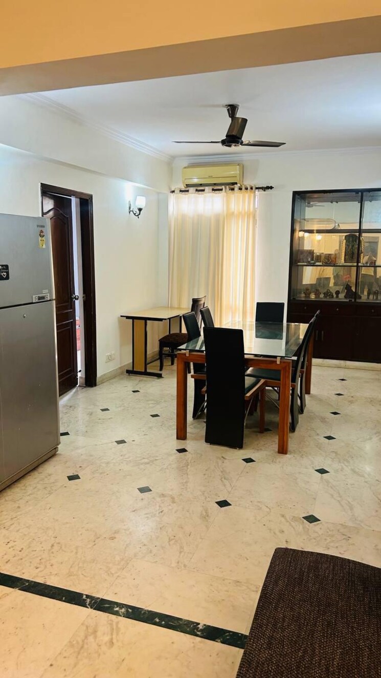 Living Room, sas-tower 3 Bedroom 2200 Sq.Ft. Builder Floor In Sector 38 Gurgaon 9268616