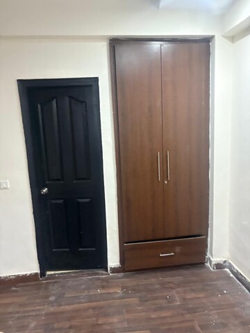 Furnished Amenities in 2 BHK Apartment at Prateek Wisteria, Sector 77 – for Rent