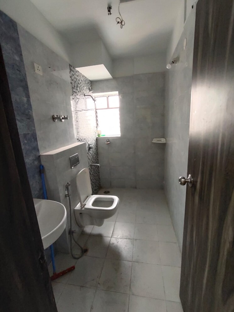 Bathroom, pradhan nagar 3 Bedroom 1500 Sq.Ft. Apartment In Pradhan Nagar Siliguri 9268636