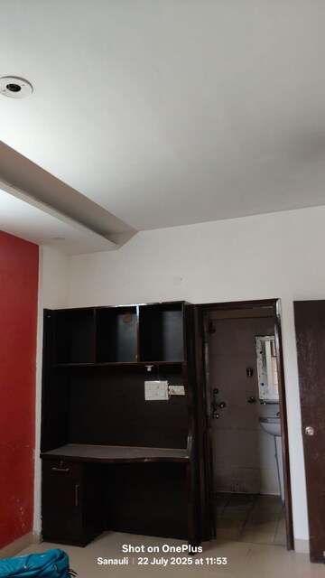 Room in 2 BHK Builder Floor at Kishanpura – for Rent