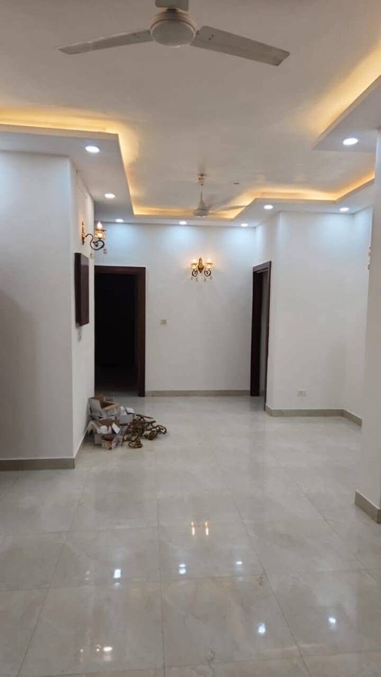 Room, sushant-lok-2 3 Bedroom 300 Sq.Yd. Builder Floor In Sector 57 Gurgaon 9268709