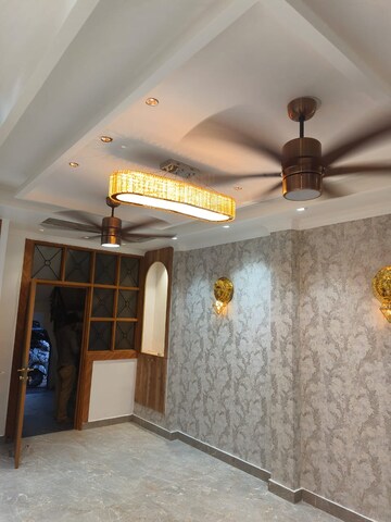 Bedroom in 3 BHK Apartment at Ahinsa Khand 2 – for Sale