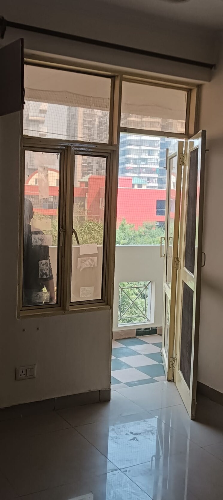 undefined, ahinsa khand 2 2.5 Bedroom 1400 Sq.Ft. Apartment In Ahinsa Khand 2 Ghaziabad 9268735