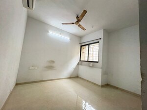 Room in 2 BHK Apartment at Lodha Palava Clara J to M, Dombivli East – for Sale