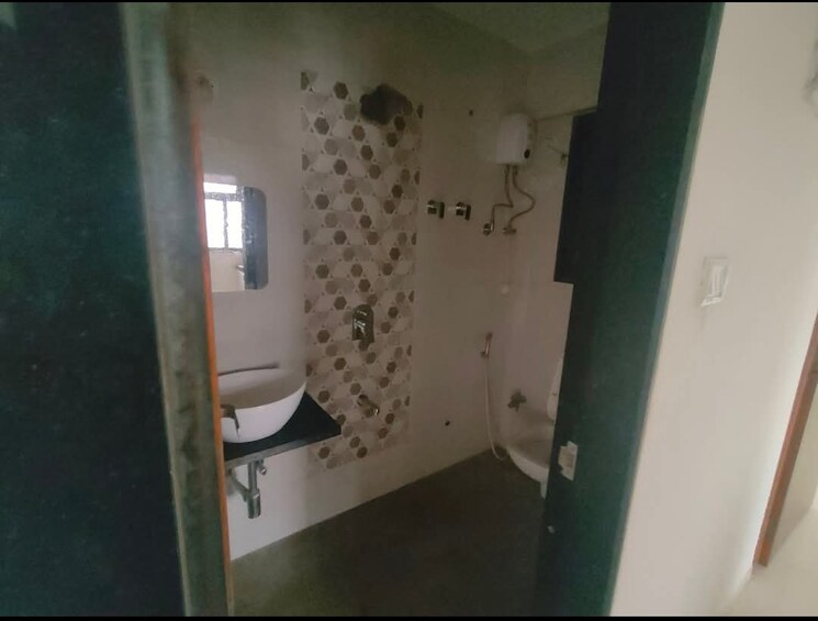 Bathroom, shriji-heritage 1 Bedroom 680 Sq.Ft. Apartment In Kandivali West Mumbai 9268738