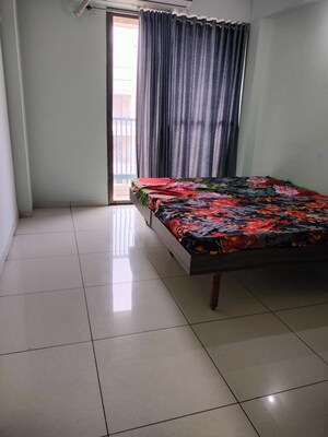 Bedroom in 2 BHK Apartment at Kurla East – for Rent