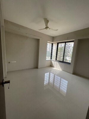 Room in 2 BHK Apartment at Pebbles II, Bavdhan – for Rent