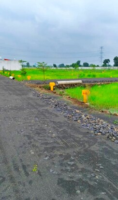 Plot For Sale in Balaji Estate