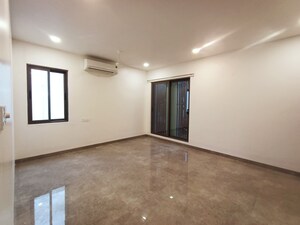 Room in 3 BHK Villa at EIPL La Paloma Villas, Mokila – for Rent