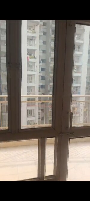 Room in 3 BHK Apartment at Supertech Ecovillage I, Sector 1 Greater Noida – for Sale