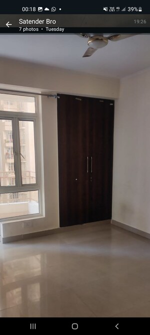 Room in 3 BHK Apartment at Supertech Ecovillage I, Sector 1 Greater Noida – for Sale