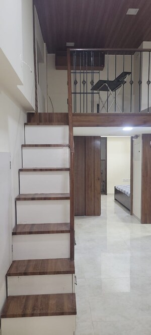 Room in 1 BHK Apartment at Lodha Amara, Kolshet Road – for Rent