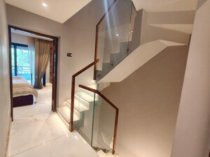 Master Bedroom in 3 BHK Independent House at Besant Nagar – for Rent