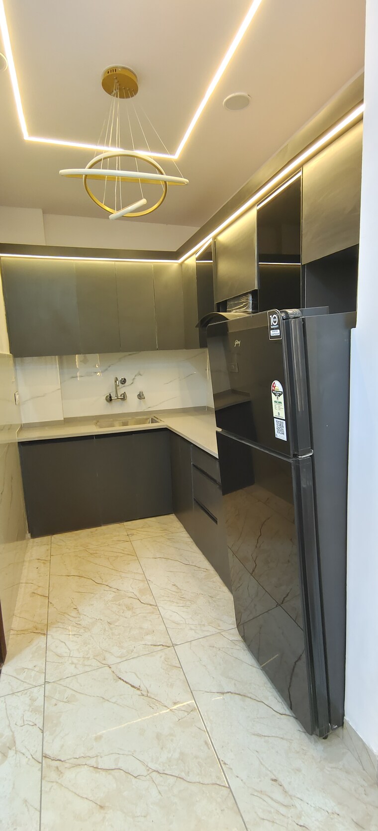 Kitchen, dwarka mor 3 Bedroom 720 Sq.Ft. Builder Floor In Dwarka Mor Delhi 9268838