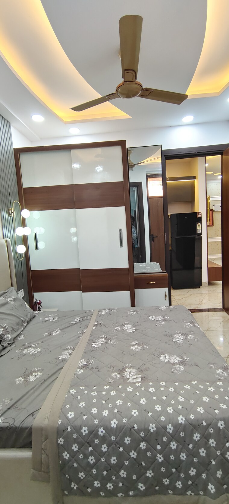 Room, dwarka mor 3 Bedroom 720 Sq.Ft. Builder Floor In Dwarka Mor Delhi 9268838