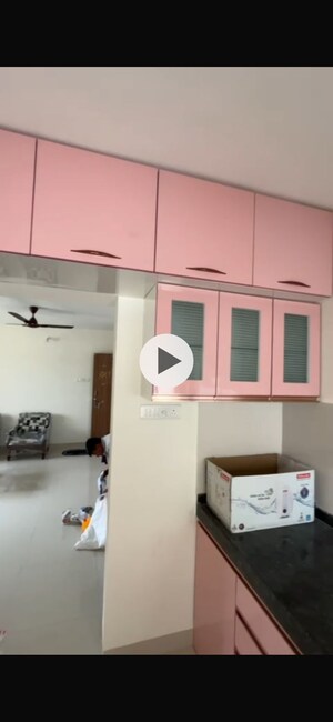 Team Area in 1 BHK Apartment at Kalyani Nagar – for Rent