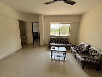 Living Room in 1 BHK Apartment at Kalyani Nagar – for Rent