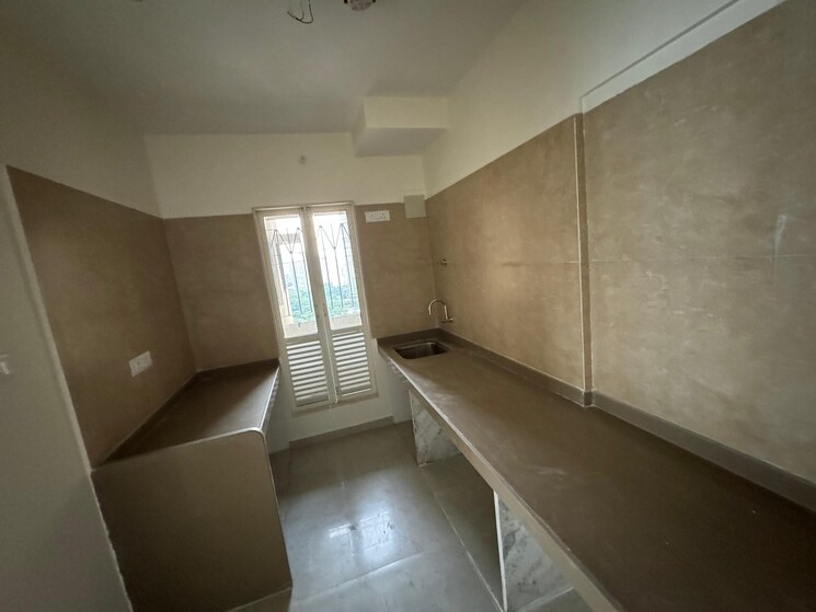 Kitchen, dosti-west-county-phase-4-dosti-pine 2 Bedroom 695 Sq.Ft. Apartment In Balkum Pada Thane 9268844