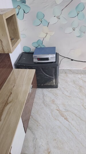 Kitchen in 2 BHK Builder Floor at Dwarka Mor – for Rent