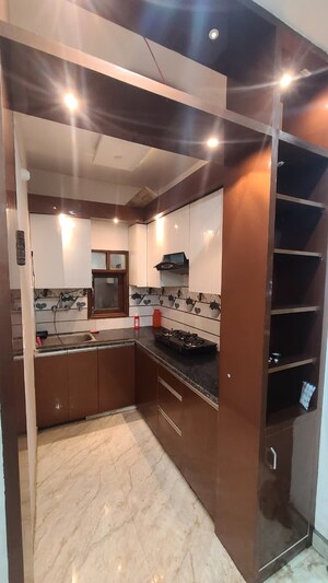 Kitchen in 2 BHK Builder Floor at Dwarka Mor – for Rent