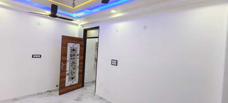 Room, dwarka mor 2 Bedroom 590 Sq.Ft. Builder Floor In Dwarka Mor Delhi 9268858