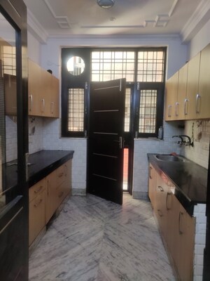 Kitchen in 3 BHK Independent House at Sector 48 – for Rent