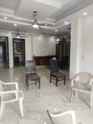 Living Room in 3 BHK Independent House at Sector 47 – for Rent