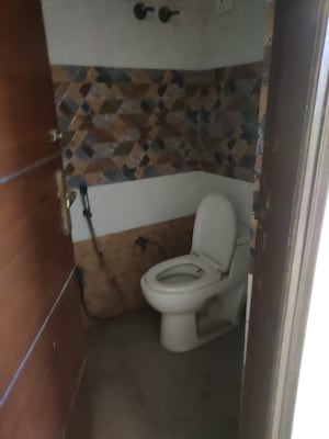 Bathroom in 2 BHK Independent House at Sector 40 – for Rent
