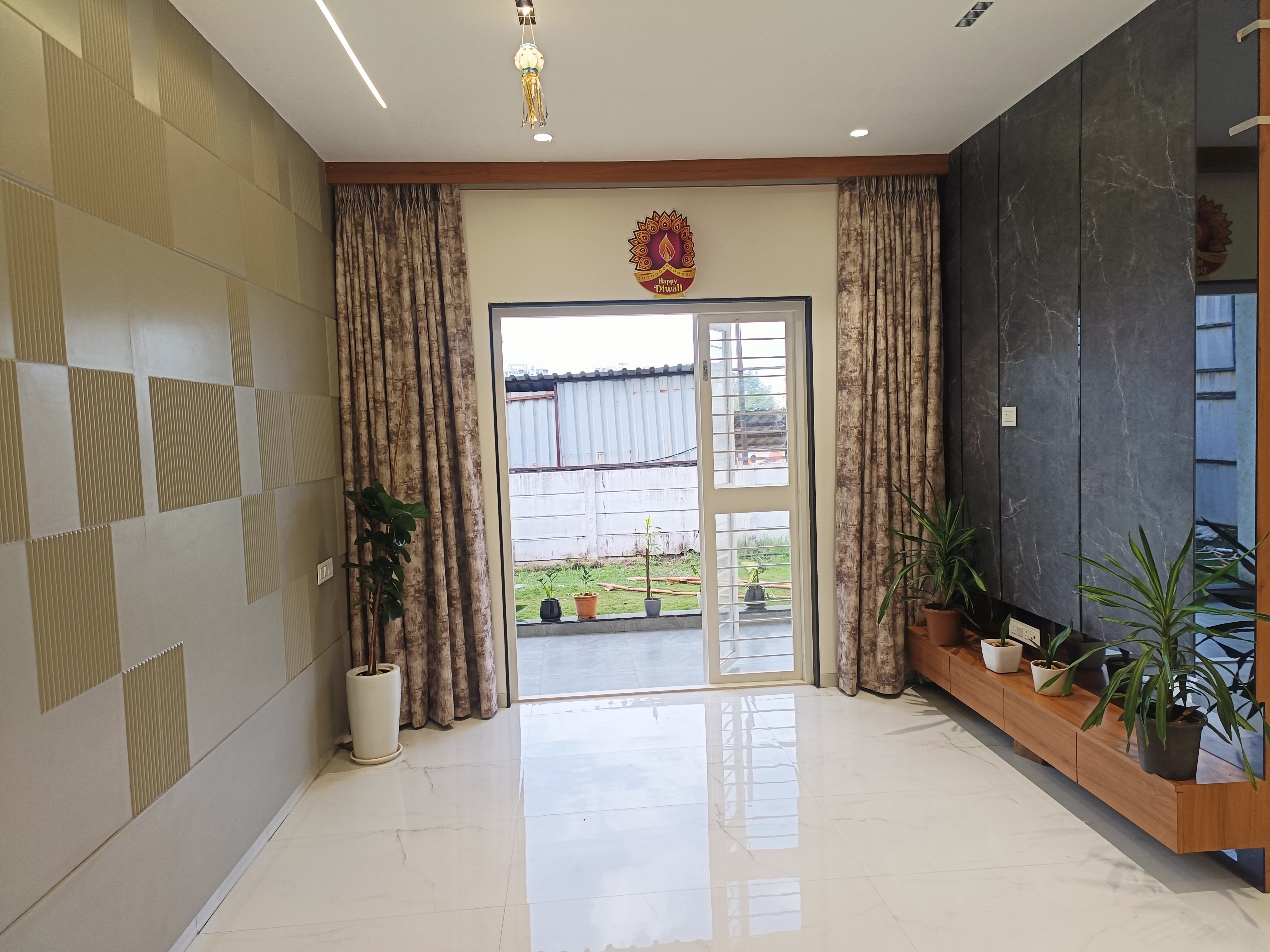 2 BHK + Extra Room Apartment For Rent in Tulip Infinity Planet