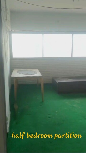Furnished Amenities in 2 BHK Apartment at Andheri West – for Sale